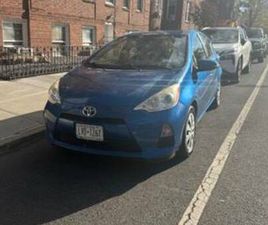 TOYOTA PRIUS C 2014 CLEAN TITLE SELL BY OWNER