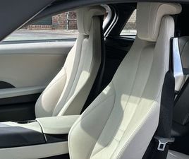 BMW I8 BMW I8 COUPE PURE IMPULSE *HEAD-UP*20 W-SPEICHEN*KAM
