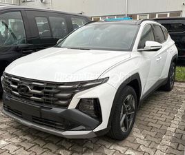 HYUNDAI TUCSON HYUNDAI TUCSON 1.6 T-GDI COMFORT MANUÁLIS 6 SEB. KÉSZLETEN VAN. AZONNAL ELVIHETŐ GYÖNGYHÁZ FÉNNYEL!!!