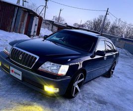 TOYOTA CROWN MAJESTA