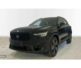 VOLVO XC40 B3 XC40 BLACK EDITION PLUS B3 (G)