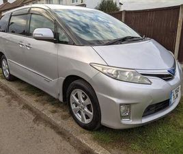 TOYOTA ESTIMA E-FOUR X