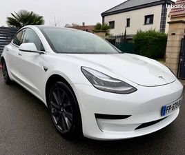 TESLA MODEL 3 LONG-RANGE RWD
