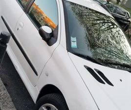 VOITURE PEUGEOT 206