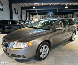 VOLVO V70 VOLVO V70 2.0I 145CH BVM 127.670 KM / 1ÈRE MAIN / SUIVI COMPLET VOLVO