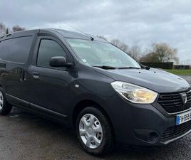 DACIA DOKKER VAN SCE 100 WORK ÉDITION – 1ÈRE MAIN – 18 000 KM – ESS. – GRIS COMÈTE