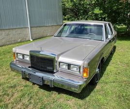 LINCOLN TOWN CAR TWO-OWER 1989 LINCOLN CARTIER TOWN CAR