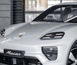 PORSCHE MACAN 4