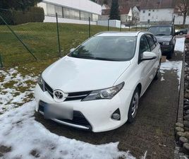 TOYOTA AURIS TOURING SPORTS 2.0 DIESEL EZ0...