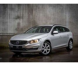 V60 1.5 T2 MOMENTUM GEARTRONIC