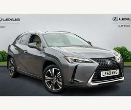 2.0 250H PREMIUM PLUS SUV 5DR PETROL HYBRID E-CVT EURO 6 (START/STOP) (184 PS)-/