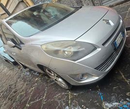 RENAULT GRAND SCENIC
