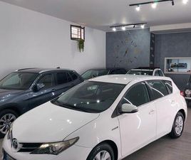 TOYOTA AURIS 1.8 HYBRID 5 PORTE LOUNGE