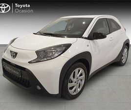 TOYOTA AYGO X PLAY MT