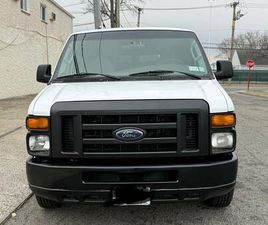 FORD E350 2008 FORD E350 SUPER DUTY PASSENGER • XL VAN 3D