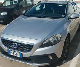 VOLVO V40 CC