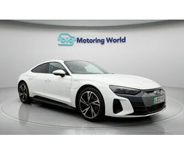 2022 - QUATTRO BASE 4-DOOR