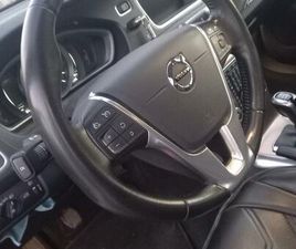 VOLVO V40 CROSS COUNTRY D2 VOLVO V40 CROSS COUNTRY