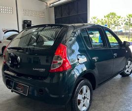 RENAULT SANDERO RENAULT SANDERO AUTHENTIQUE HI-FLEX 1.0 16V 5P 2011