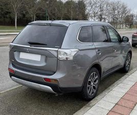 MITSUBISHI - OUTLANDER