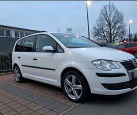 VOLKSWAGEN - TOURAN