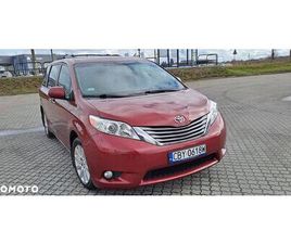 TOYOTA SIENNA 3.5 XLE AWD
