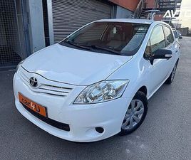 TOYOTA AURIS 1.33-SLO-1.LASTNIK-SERVISNA-KLIMA-USNJE-TOP