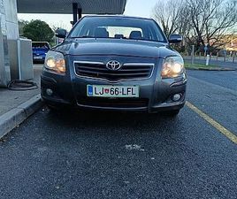 TOYOTA AVENSIS S D 2.2 D4-D LUNA 150KM