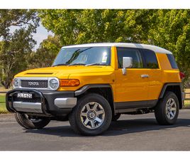 2016 TOYOTA FJ CRUISER