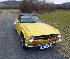 TRIUMPH TR6