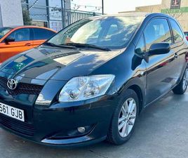 TOYOTA - AURIS 2.0 D4D LUNA