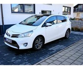 TOYOTA VERSO 1.8L EXECUTIVE 7-SITZE, AHK, PANO, NAV,RFK