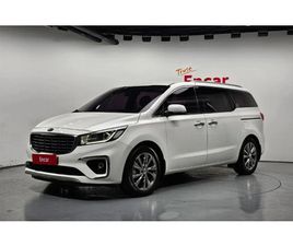 KIA CARNIVAL 9-SEATER PRESTIGE