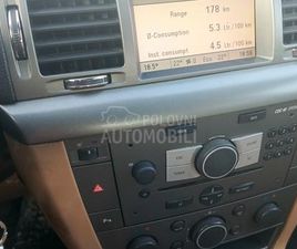 OPEL SIGNUM 1.9 COSMO