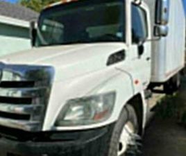 2016 HINO 268 BOXED TRUCK