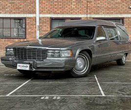 CADILLAC FLEETWOOD KRYSTAL KOACH FUNÉRAIRE 5.7 V8 263 CH 1995