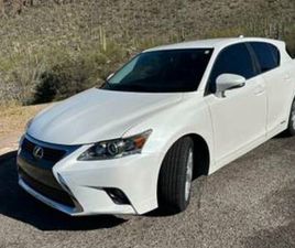 2016 LEXUS CT200 HYBRID!!