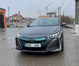 TOYOTA PRIUS TOYOTA PRIUS PRIME