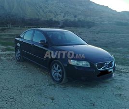 VOLVO S40 D2 2011
