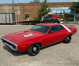 PLYMOUTH ROAD RUNNER PLYMOUTH ROAD RUNNER