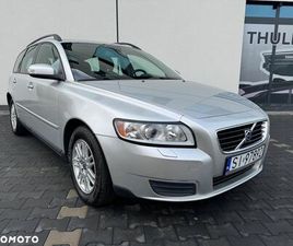 VOLVO V50 1.8 MOMENTUM