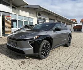 TOYOTA BZ4X *AWD* *LOUNGE*