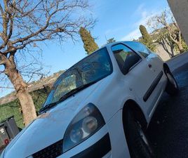 RENAULT CLIO 2 SOCIÉTÉ ROULE PARFAITEMENT