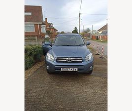 TOYOTA RAV4 2.0 XT5 4WD 5DR