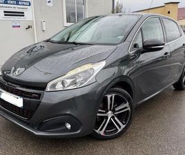 PEUGEOT 208 PEUGEOT 208 GT LINE 1.2 110CH BOITE AUTO FAIBLES KMS