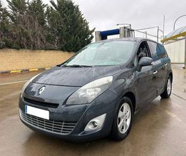 RENAULT - GRAND SCÉNIC