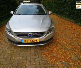 VOLVO S60 T3 VOLVO S60 ZEER NETTE AUTO NET GROTE BEURD GEHAD EN DISTRIBUT — VOLVO — MARKTPLAATS
