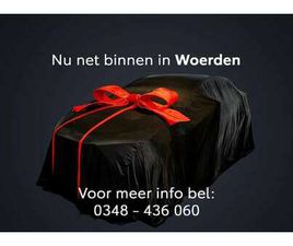 TOYOTA COROLLA TOURING SPORTS TOURING SPORTS 1.8 HYBRID BI-TONE LIMITED