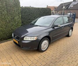 VOLVO V50 - 1.6 ZEER NETTE AUTO NIEUWE DISTRIBUTIE RIEM