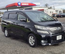 2013 (13) - 240X PETROL, AUTOMATIC, 8 SEATERS, 5-DOOR